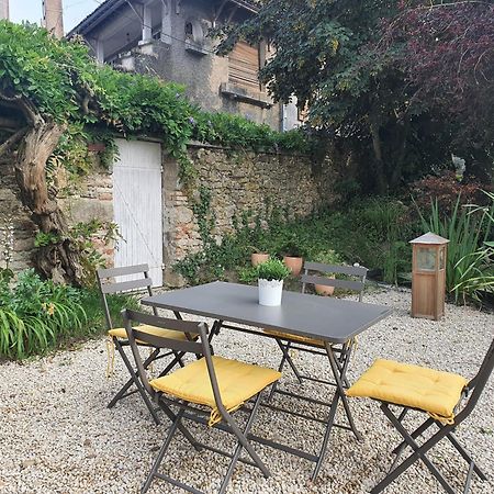Les 5 Escales Bed and Breakfast Parthenay Exteriör bild
