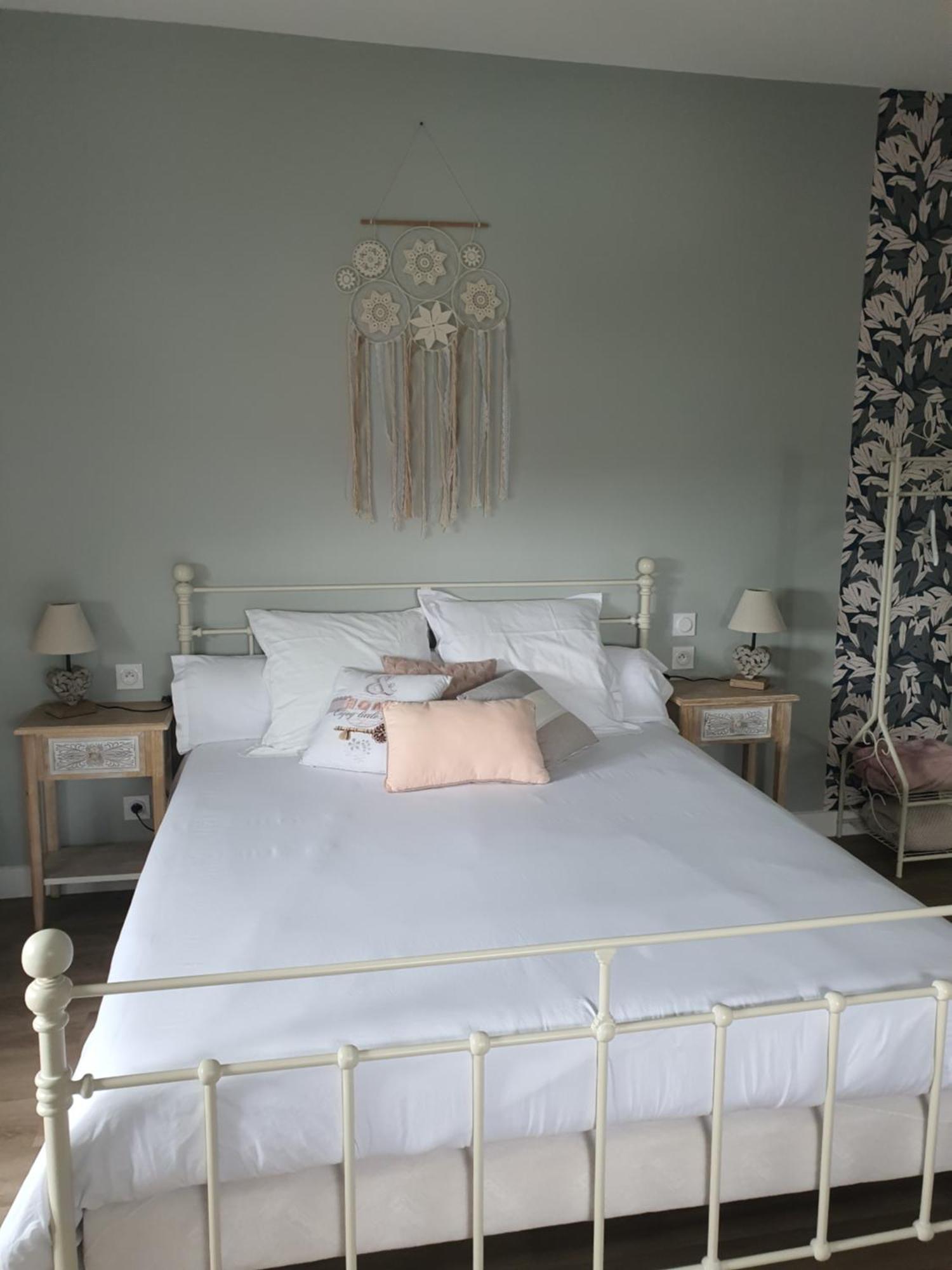 Les 5 Escales Bed and Breakfast Parthenay Exteriör bild