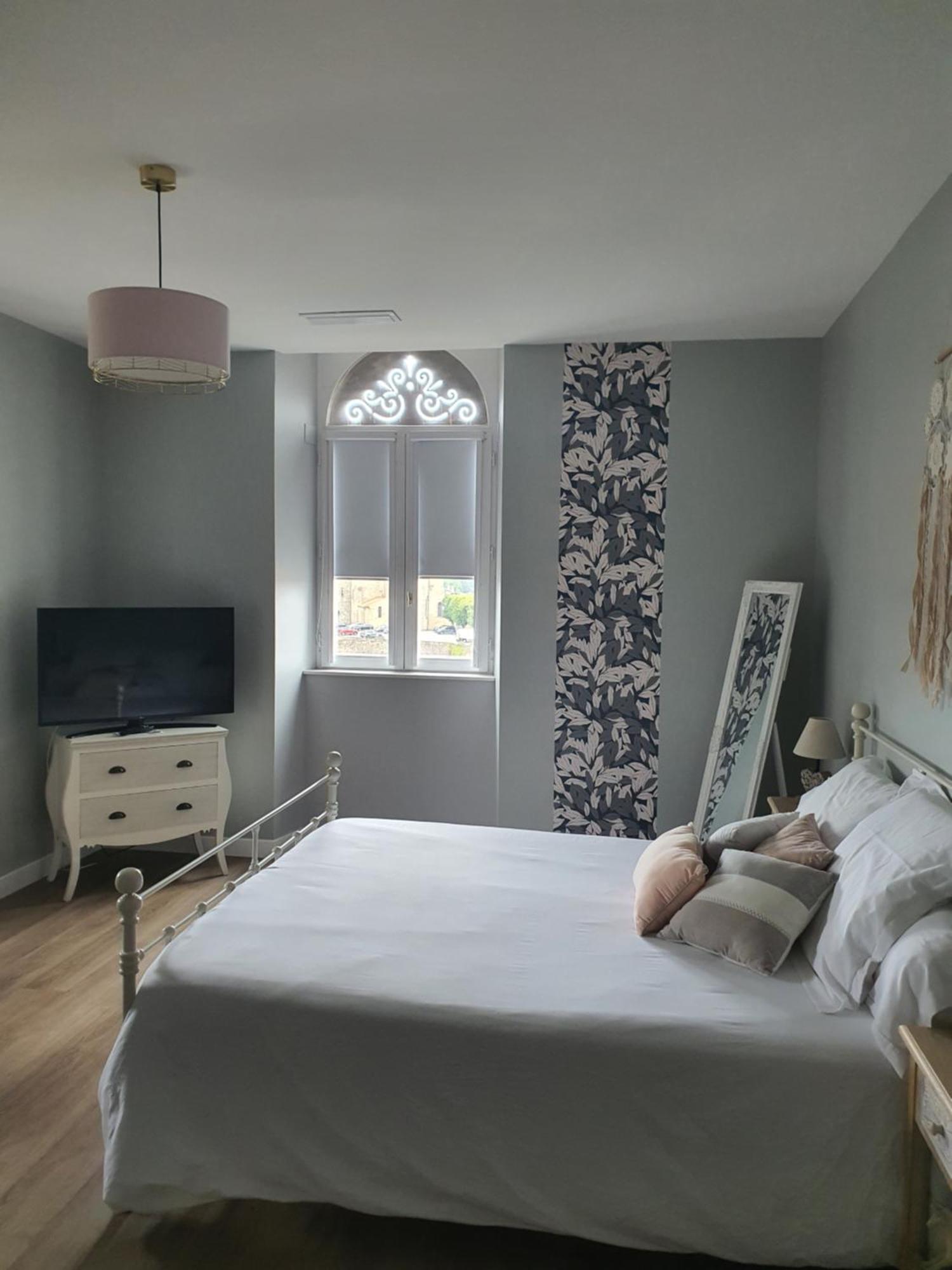 Les 5 Escales Bed and Breakfast Parthenay Exteriör bild